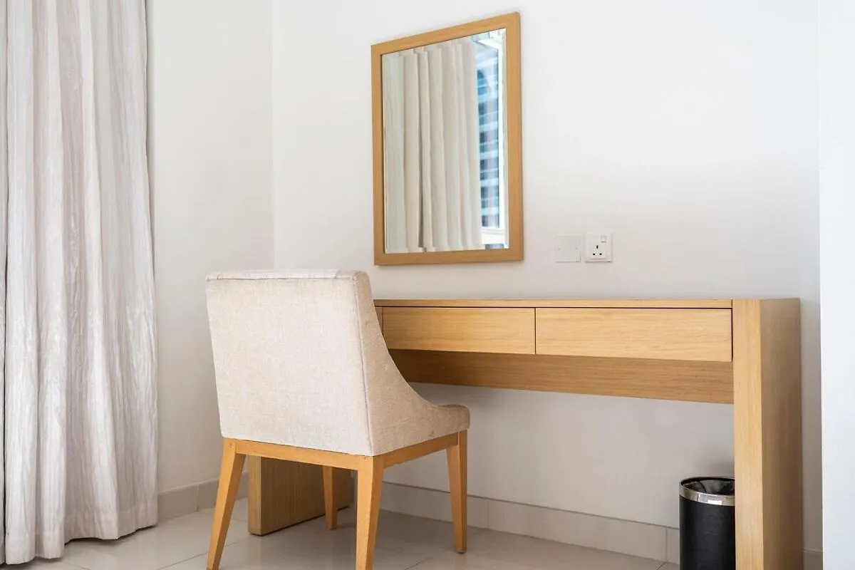 Beautifully Designed 3Br With Canal Views In Business Bay Dubai Apartment