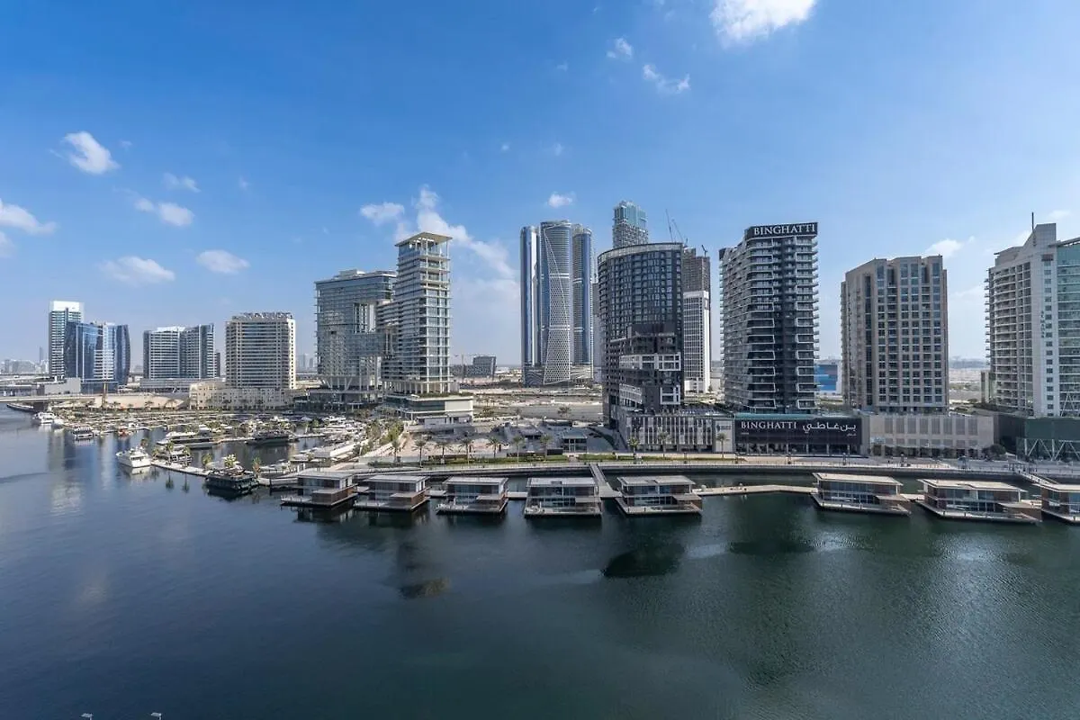 Beautifully Designed 3Br With Canal Views In Business Bay Dubai United Arab Emirates