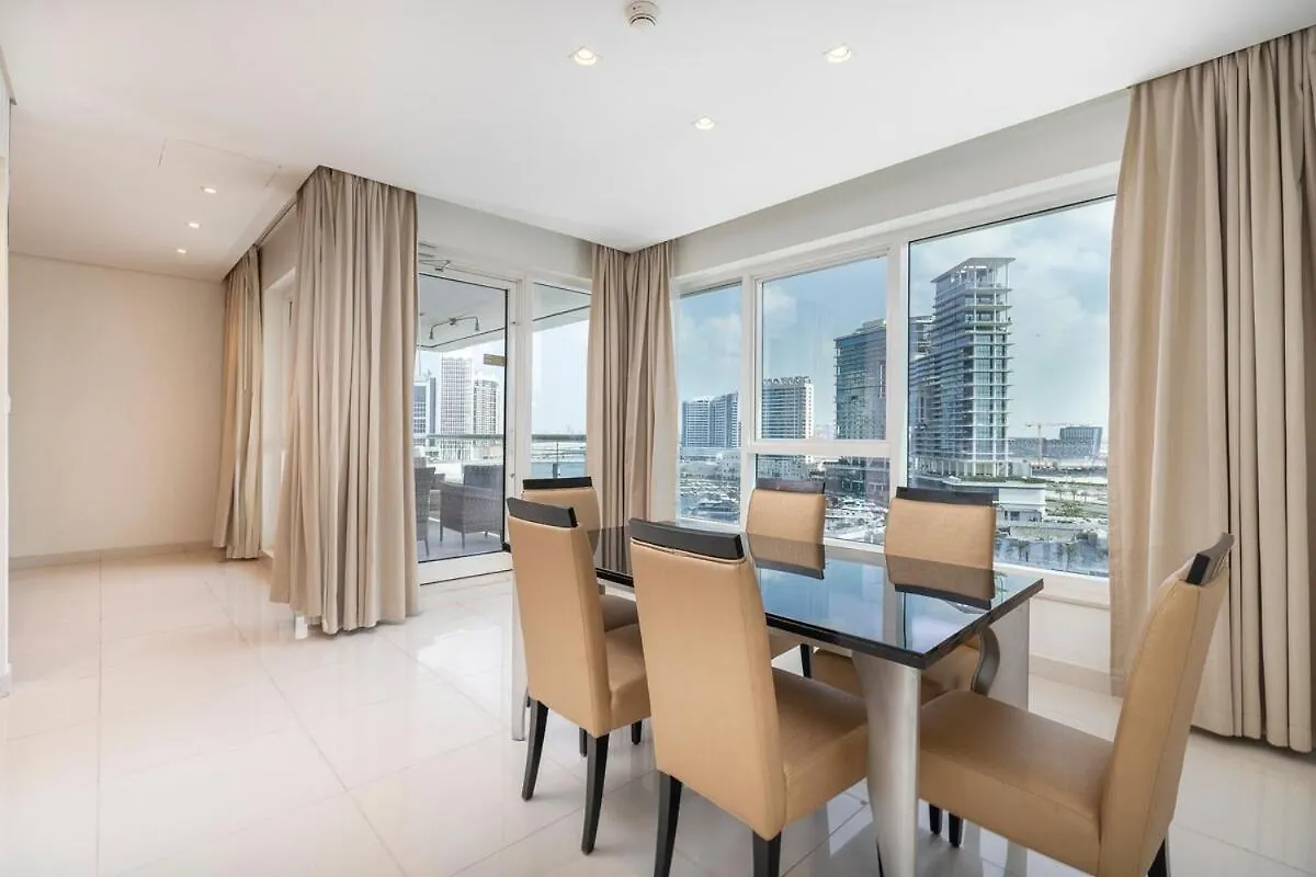 Apartment Beautifully Designed 3Br With Canal Views In Business Bay Dubai