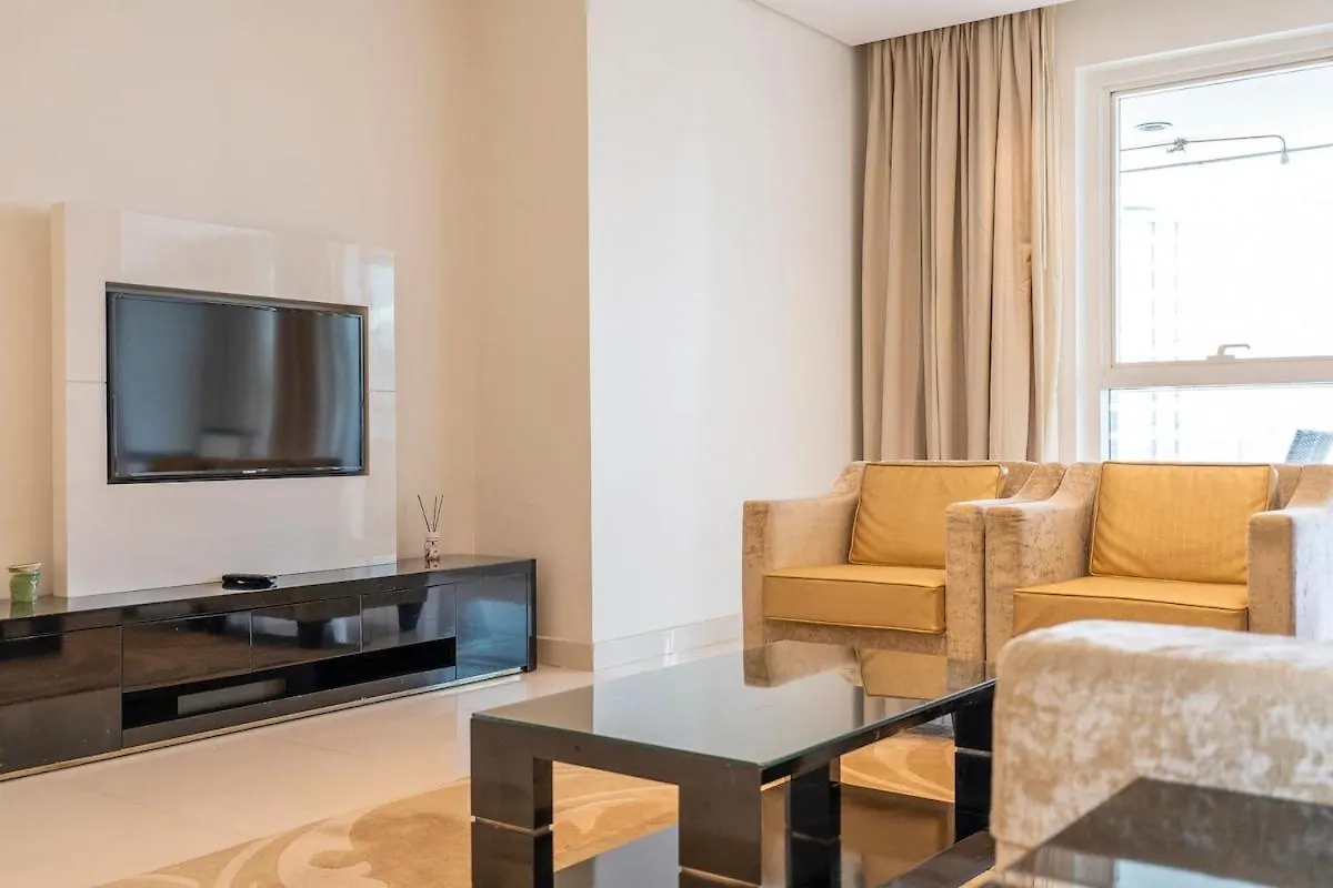 Beautifully Designed 3Br With Canal Views In Business Bay Dubai United Arab Emirates